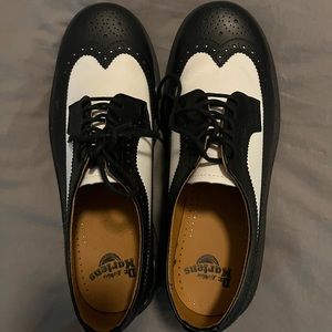 BRAND NEW NEVER WORN